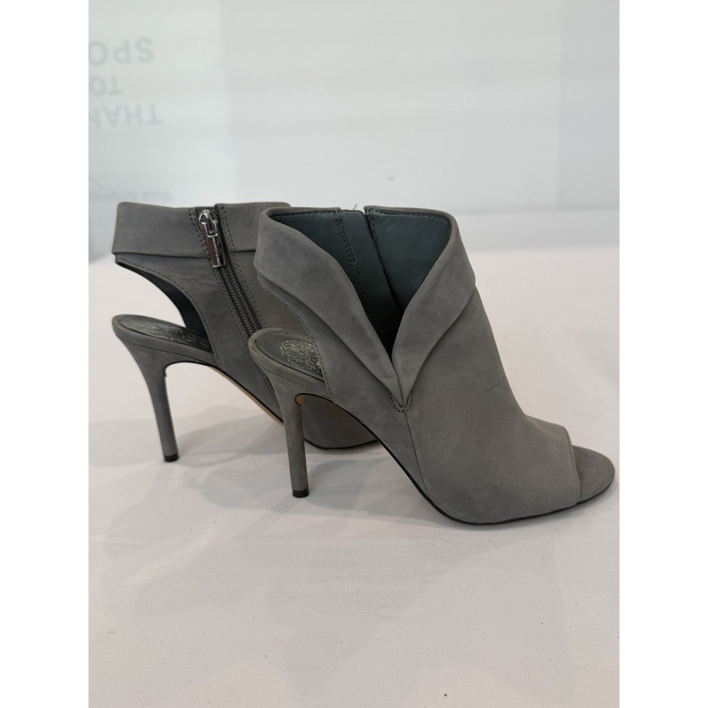 Vince Camuto Women's Cholia Asymmetrical Sandal Bootie Shoe 5.5 Grey heels pumps